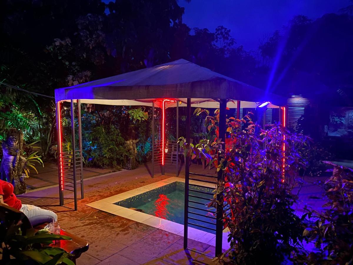 Taman Indah Resort Tamanredjo Eksteriør bilde