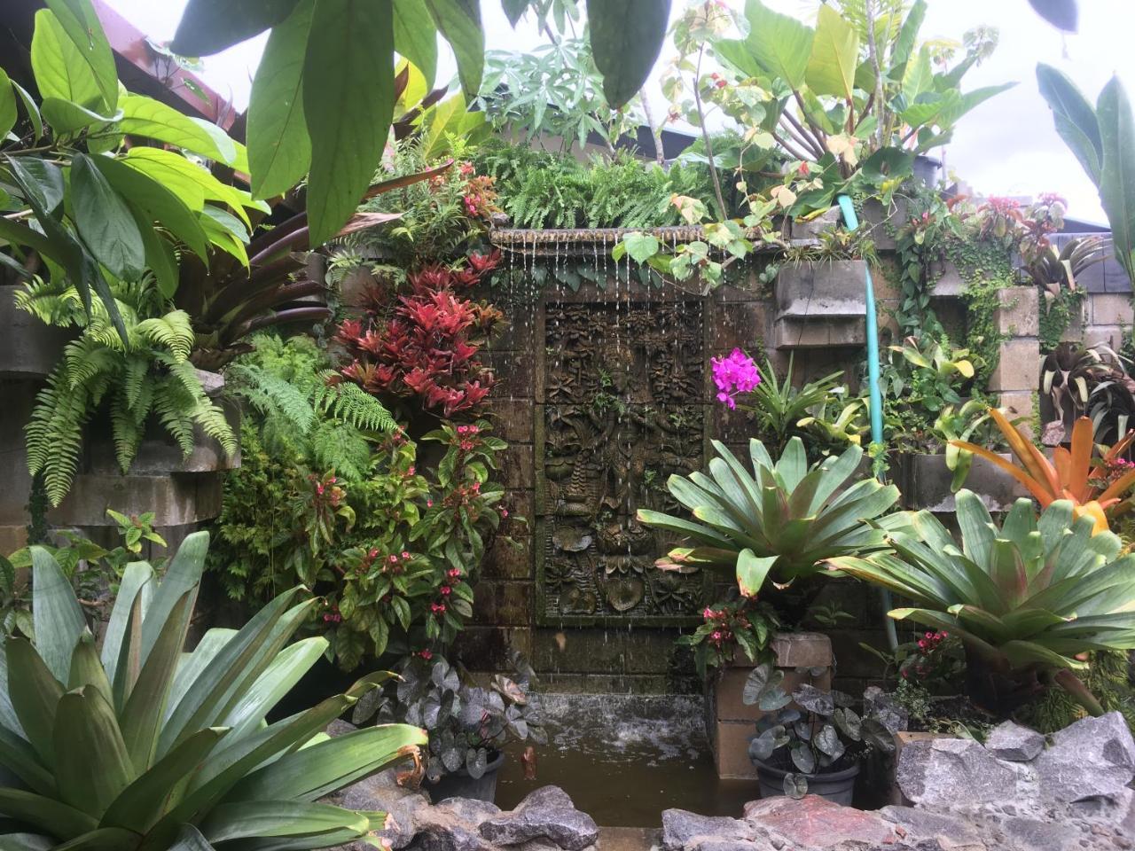 Taman Indah Resort Tamanredjo Eksteriør bilde